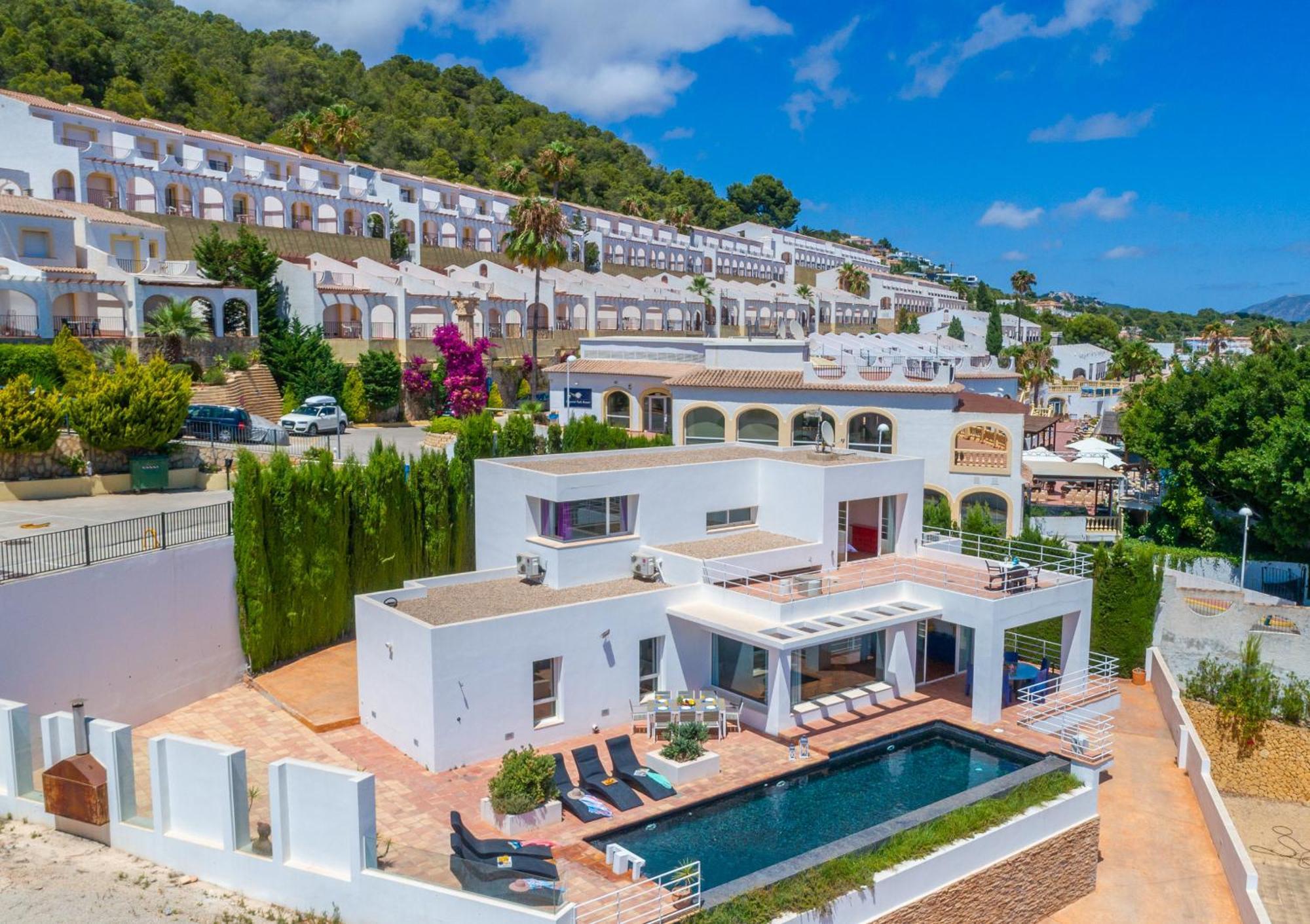 Villa Moderna - PlusHolidays Calpe Exterior foto